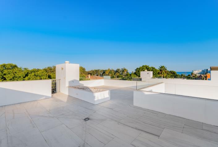 Image No.20-4 Bed Villa / Detached for sale