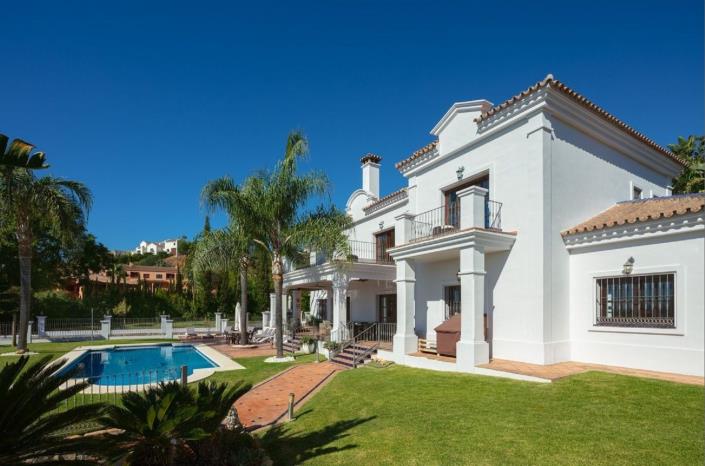 Image No.4-4 Bed Villa / Detached for sale