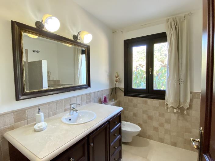 Image No.21-5 Bed Villa / Detached for sale