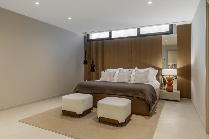 Image No.10-6 Bed Villa / Detached for sale