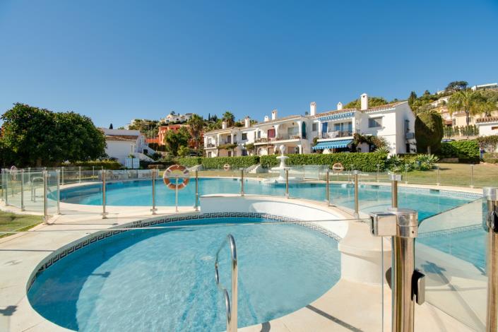 Image No.3-Appartement de 2 chambres à vendre à Benahavis