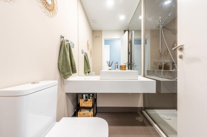 Image No.13-2 Bed Apartment for sale