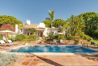 Villa / Détaché de 5 chambres à vendre à Marbella