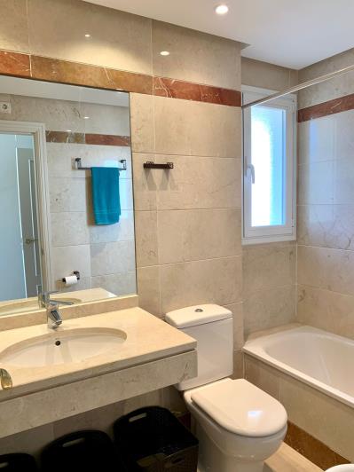 Image No.9-Appartement de 2 chambres à vendre à Mijas