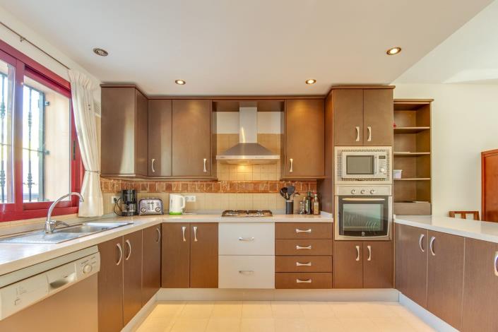 Image No.5-Villa / Détaché de 5 chambres à vendre à Coin