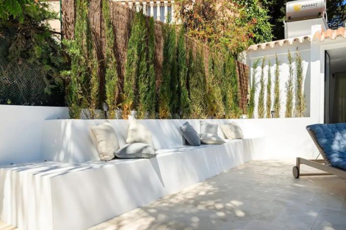 Image No.8-4 Bed Villa / Detached for sale