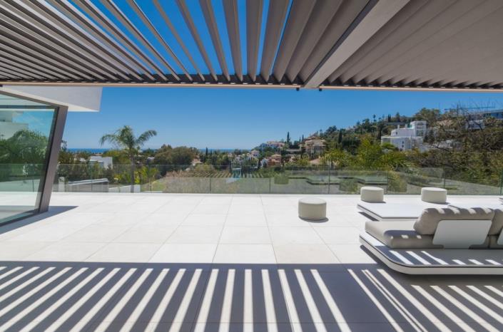 Image No.8-6 Bed Villa / Detached for sale