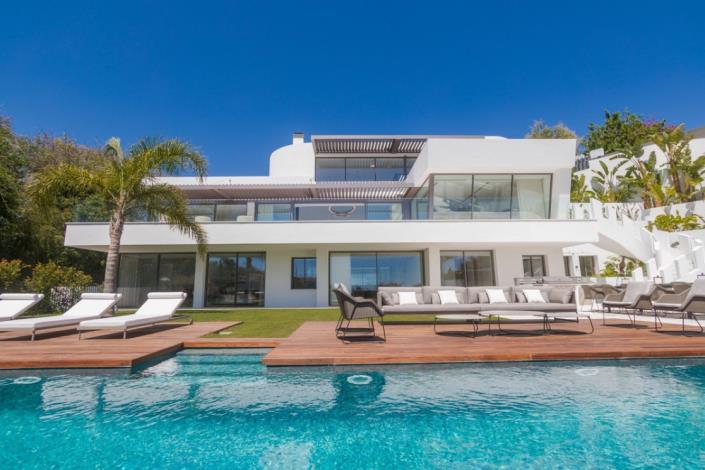 Image No.15-6 Bed Villa / Detached for sale