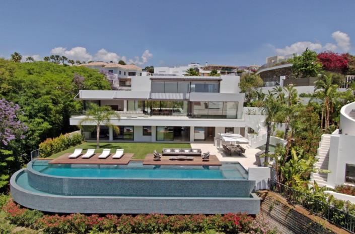 Image No.16-6 Bed Villa / Detached for sale