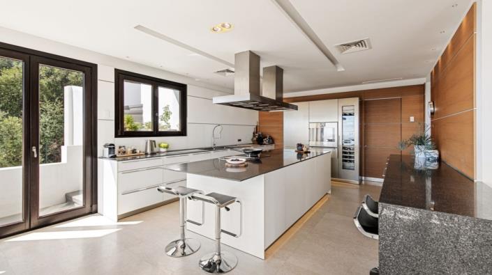 Image No.2-Villa / Détaché de 5 chambres à vendre à Altos de los Monteros