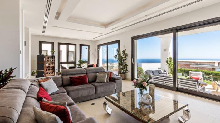 Image No.3-Villa / Détaché de 5 chambres à vendre à Altos de los Monteros