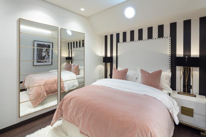 Image No.14-6 Bed Villa / Detached for sale