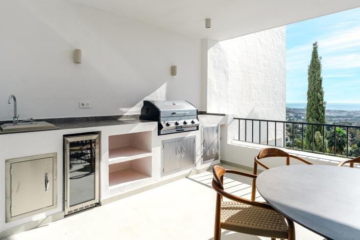 Image No.9-3 Bed Duplex for sale