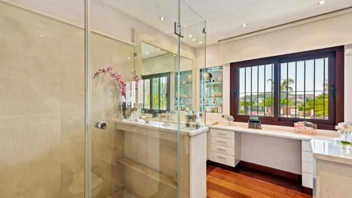 Image No.15-Villa / Détaché de 5 chambres à vendre à Nueva Andalucia