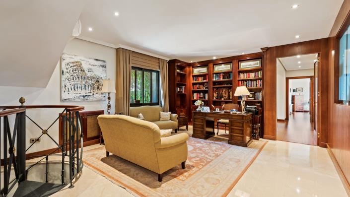 Image No.6-Villa / Détaché de 5 chambres à vendre à Nueva Andalucia