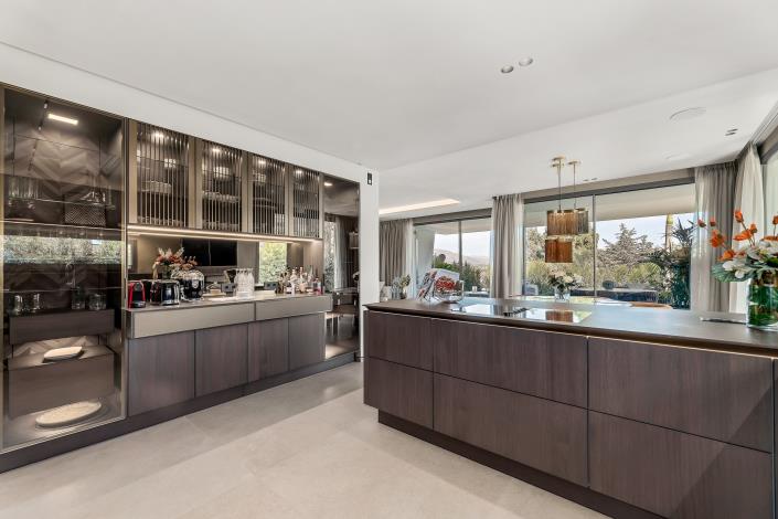 Image No.3-Villa / Détaché de 4 chambres à vendre à Nueva Andalucia