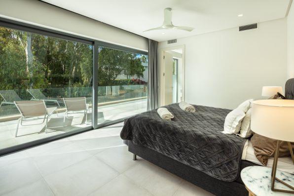 Image No.8-Villa / Détaché de 5 chambres à vendre à Estepona