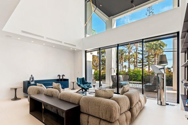 Image No.6-6 Bed House/Villa for sale