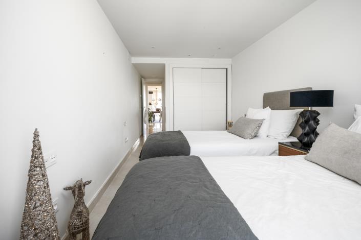 Image No.19-3 Bed Duplex for sale