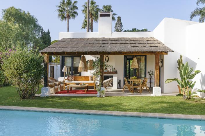Image No.1-7 Bed Villa / Detached for sale