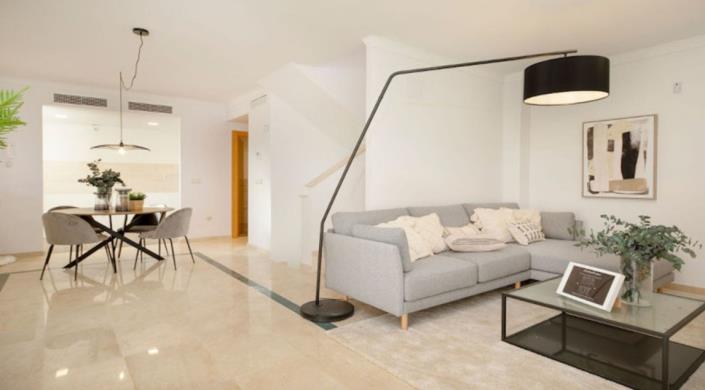 Image No.2-Maison de ville de 2 chambres à vendre à Casares