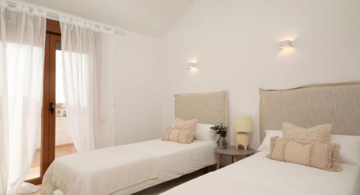 Image No.8-Maison de ville de 2 chambres à vendre à Casares