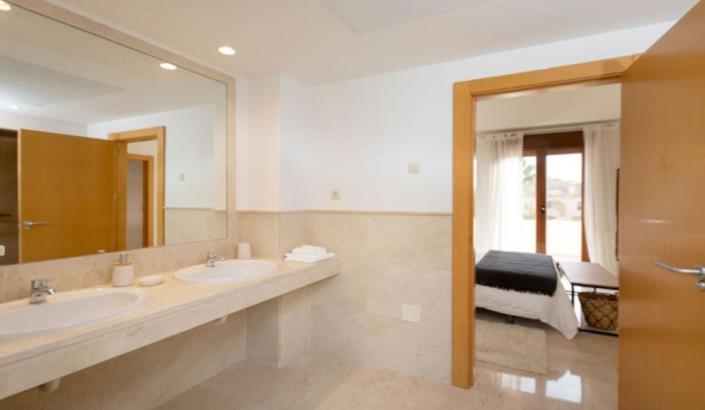 Image No.9-Maison de ville de 2 chambres à vendre à Casares