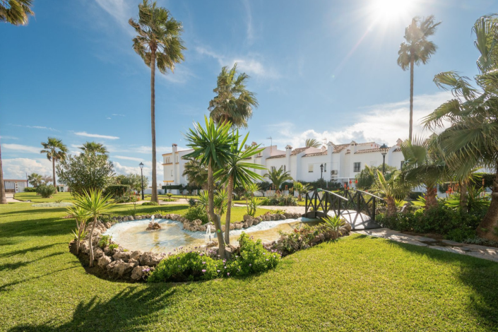 Image No.14-4 Bed Townhouse for sale