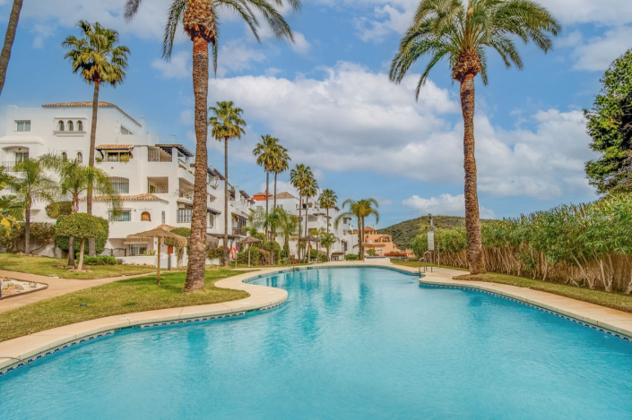 Image No.4-2 Bed Apartment for sale