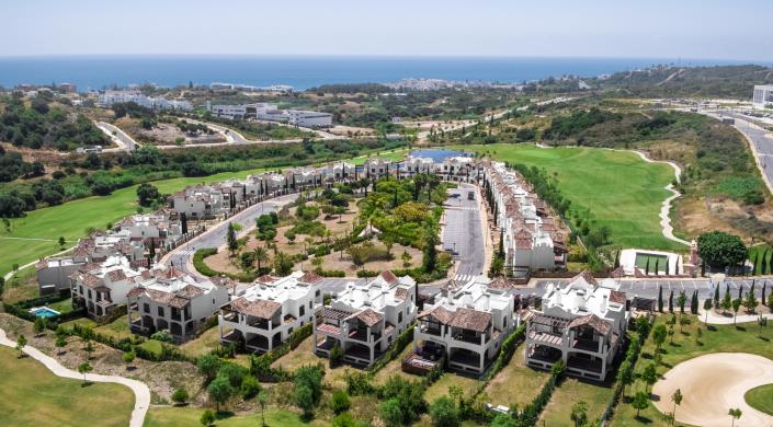 Image No.1-4 Bed Villa for sale