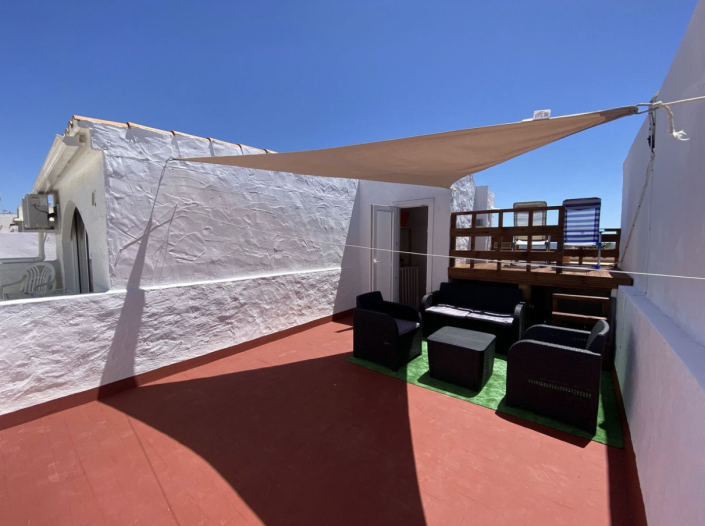 Image No.9-2 Bed Townhouse for sale