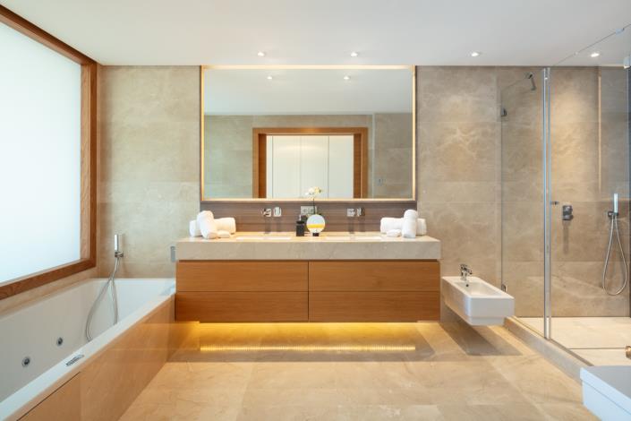 Image No.20-3 Bed Duplex for sale