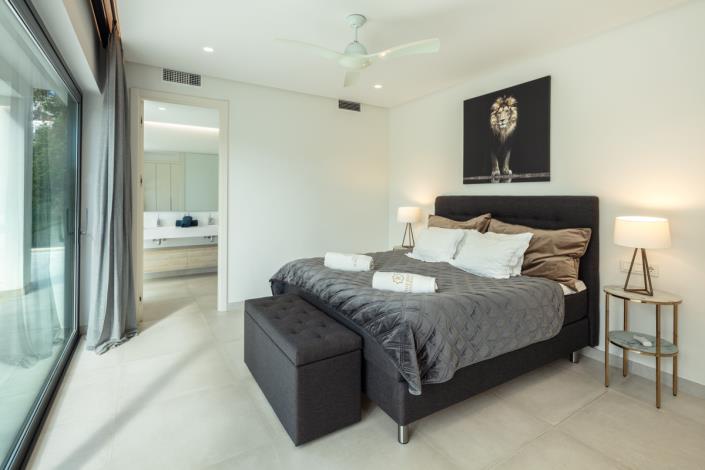 Image No.13-5 Bed Villa for sale