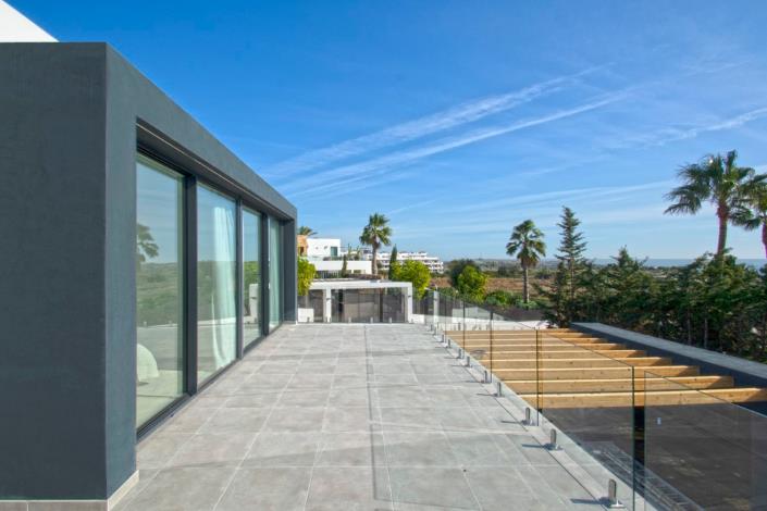 Image No.32-4 Bed Villa / Detached for sale