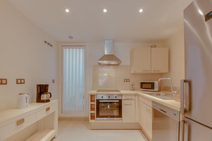 Image No.8-Appartement de 2 chambres à vendre à Estepona