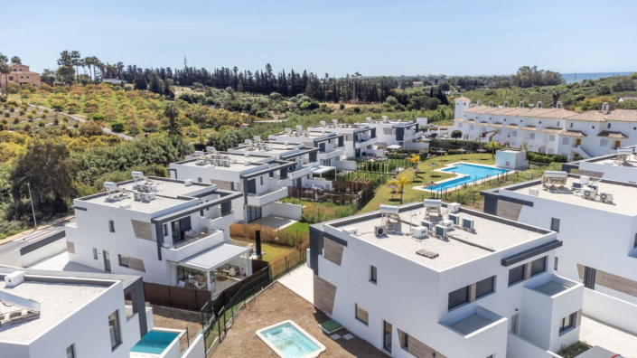 Image No.12-3 Bed Villa / Detached for sale