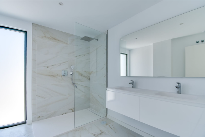 Image No.16-3 Bed Villa / Detached for sale