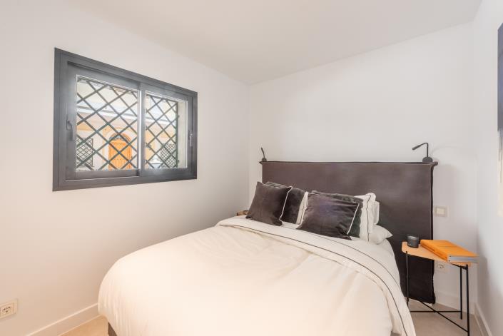 Image No.14-4 Bed Penthouse for sale