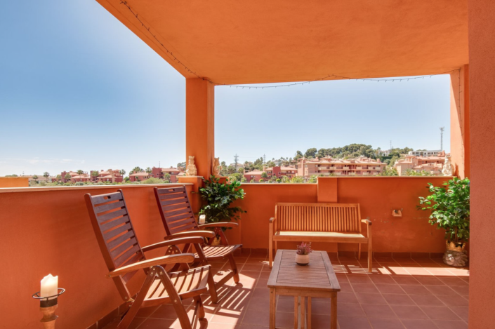 Image No.18-2 Bed Apartment for sale