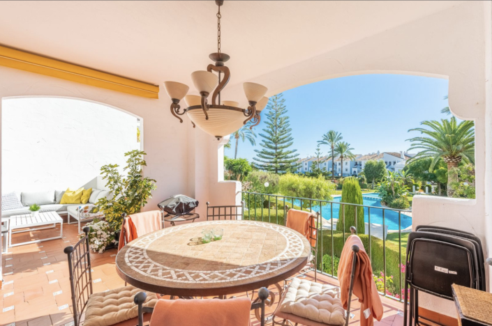 Image No.2-Appartement de 2 chambres à vendre à Nueva Andalucia