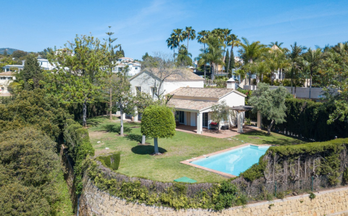 Image No.1-Villa / Détaché de 4 chambres à vendre à Marbella