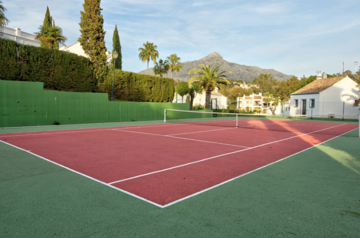 Image No.8-2 Bed Townhouse for sale