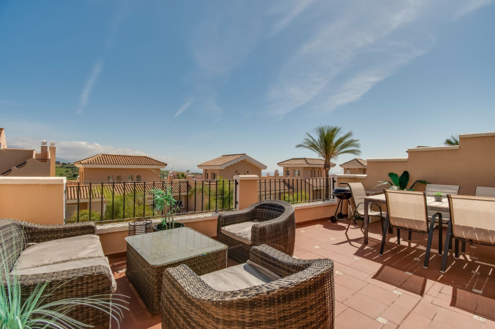 Image No.5-4 Bed Townhouse for sale