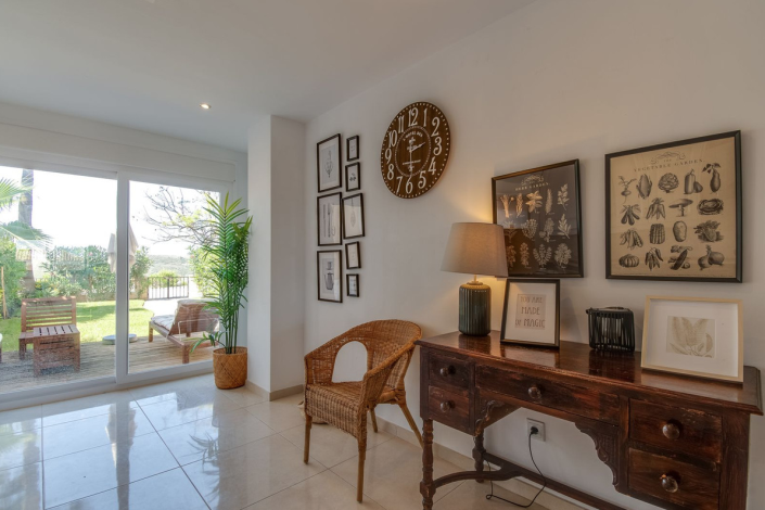 Image No.11-4 Bed Townhouse for sale