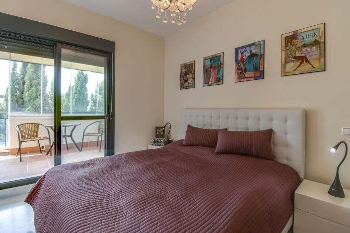 Image No.11-Appartement de 2 chambres à vendre à Estepona