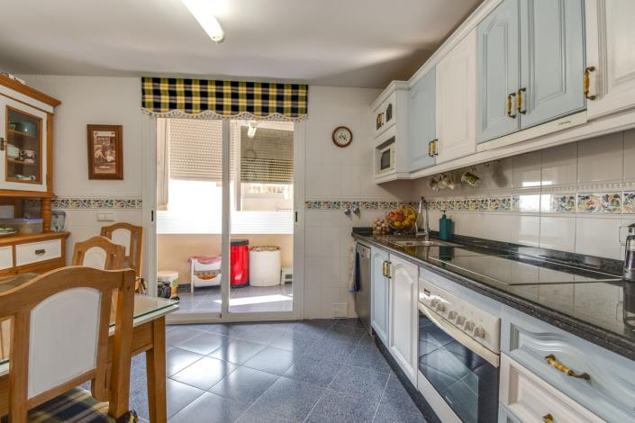 Image No.7-3 Bed Duplex for sale