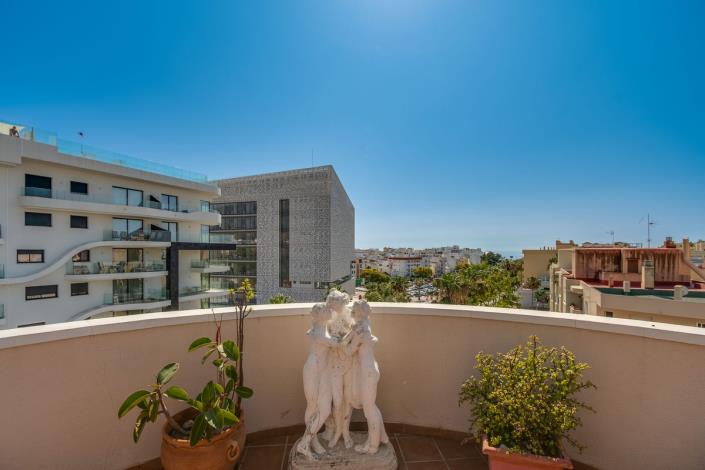 Image No.21-3 Bed Duplex for sale