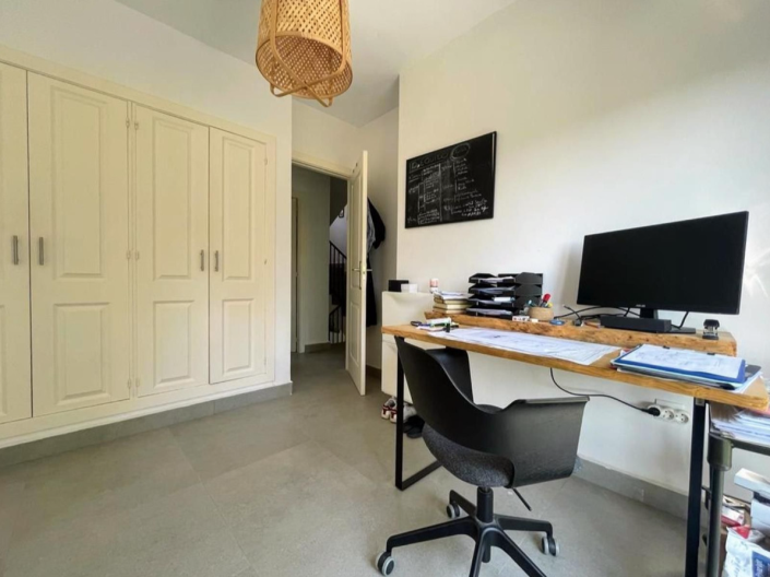 Image No.8-Maison de ville de 3 chambres à vendre à Casares