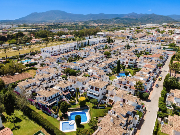 Image No.22-3 Bed Townhouse for sale