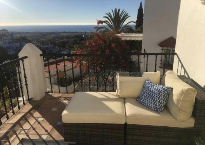 Image No.5-Maison de ville de 3 chambres à vendre à Benahavis